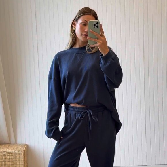 219. DAILY DRILLS Thermal Resort Pullover Sweater Top Denim Blue $85 NWT XS/S - Picture 1 of 3